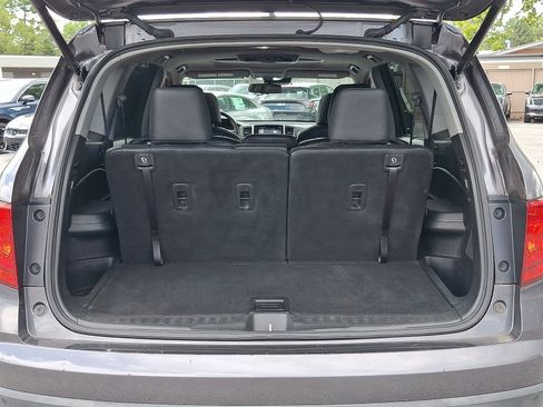 Used 2017 Honda Pilot Touring image 33