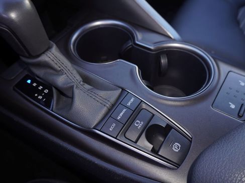 Certified 2024 Toyota Camry SE w/ Cold Weather Package image 19