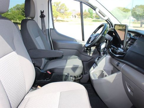 Used 2026 Ford Transit 350 XLT RWD image 26