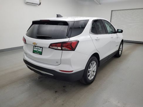 Used 2024 Chevrolet Equinox LT w/ LPO, Floor Liner Package FWD image 9