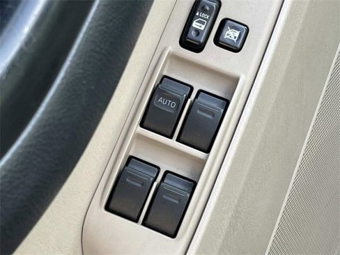 Used 2008 Toyota 4Runner SR5 image 29