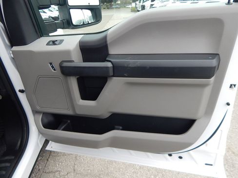 Used 2019 Ford F350 XL w/ Power Equipment Group image 23