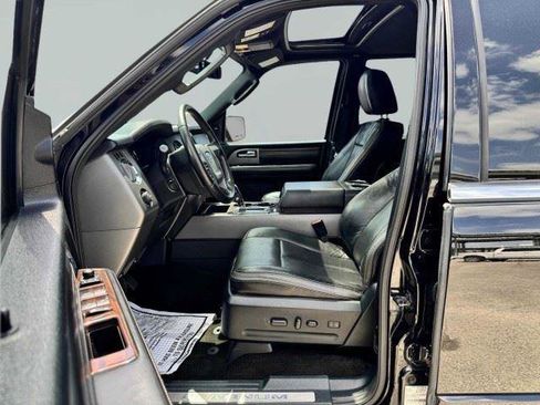 Used 2016 Ford Expedition EL Platinum RWD image 20