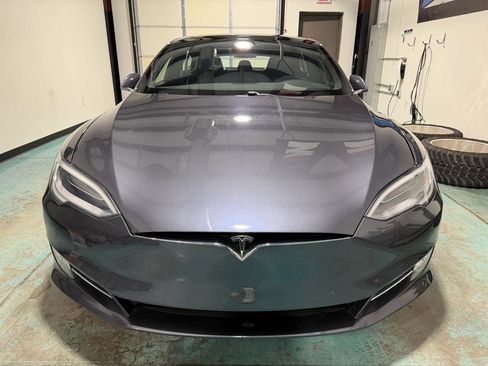 Used 2019 Tesla Model S 75D image 2