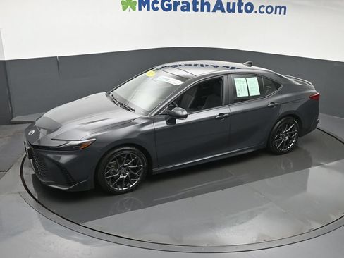 Used 2025 Toyota Camry XSE FWD image 20