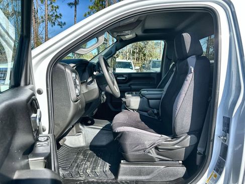 Certified 2022 GMC Sierra 2500 Pro w/ Convenience Package image 18