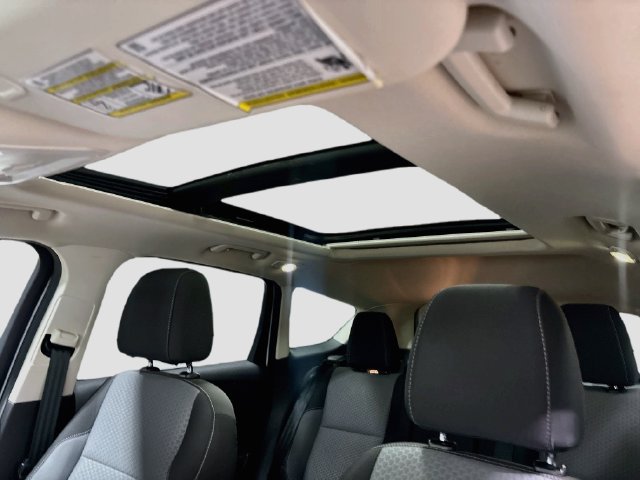 Used 2017 Ford Escape SE FWD image 19