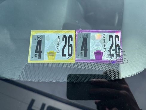 Used 2021 Subaru Forester Premium image 2