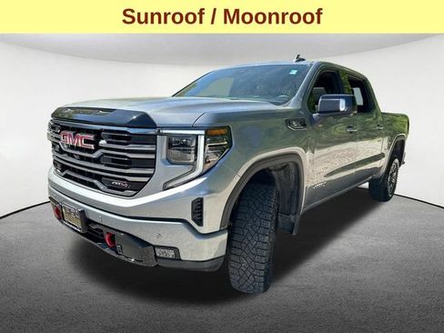 Used 2025 GMC Sierra 1500 AT4 w/ AT4 Preferred Package AWD/4WD image 5