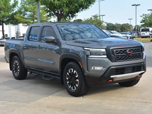 Used 2024 Nissan Frontier Pro-X w/ Pro Convenience Package RWD image 3