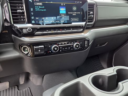 Used 2023 Chevrolet Silverado 1500 LT w/ All Star Edition Plus image 8