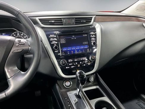 Used 2020 Nissan Murano Platinum FWD image 11