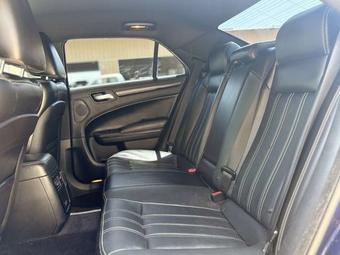 Used 2015 Chrysler 300 S RWD image 24