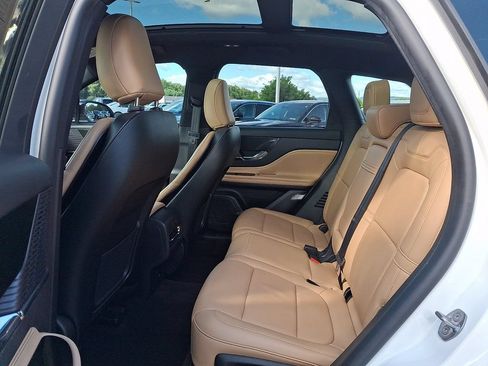 Certified 2022 Lincoln Corsair Reserve w/ Elements Package AWD/4WD image 10