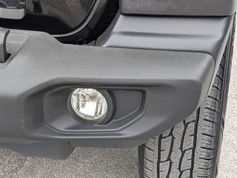 Used 2020 Jeep Gladiator Sport w/ Quick Order Package 24S image 10