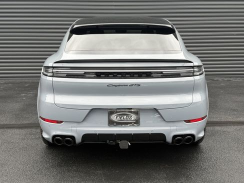 Certified 2025 Porsche Cayenne GTS AWD/4WD image 8