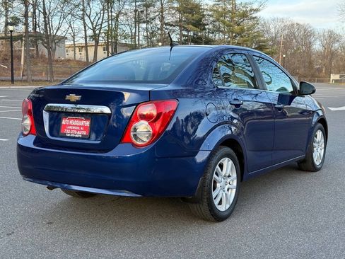 Used 2013 Chevrolet Sonic LT w/ Wheels and Fog Lamp Package FWD image 5