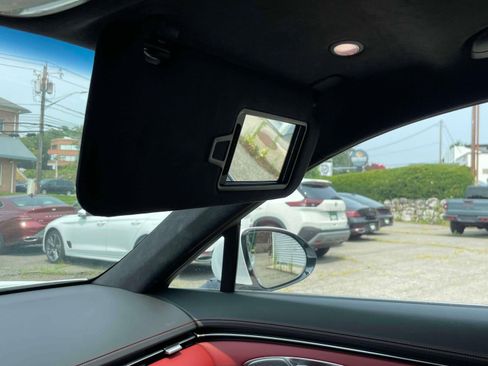 Used 2025 Genesis GV70 3.5T Sport w/ Sport Advanced Package image 33