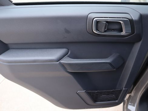 New 2025 Ford Bronco 4-Door image 16