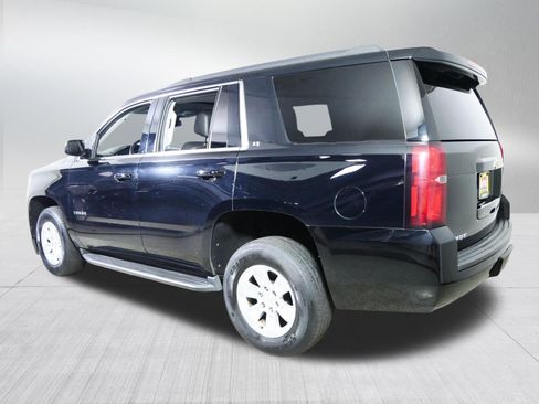 Used 2017 Chevrolet Tahoe LT w/ Luxury Package AWD/4WD image 5