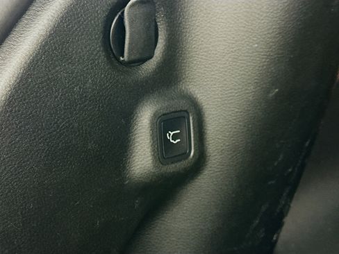 Used 2022 Jeep Compass Latitude w/ Convenience Group image 30