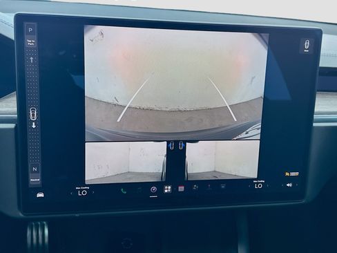 Used 2022 Tesla Model S AWD/4WD image 10