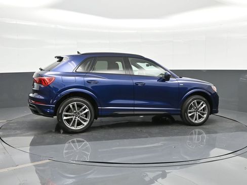 New 2025 Audi Q3 2.0T Premium image 4