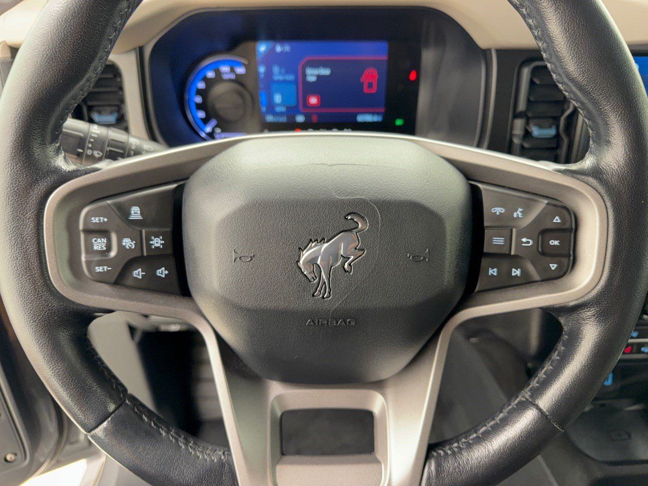 Used 2021 Ford Bronco Wildtrak AWD/4WD image 10