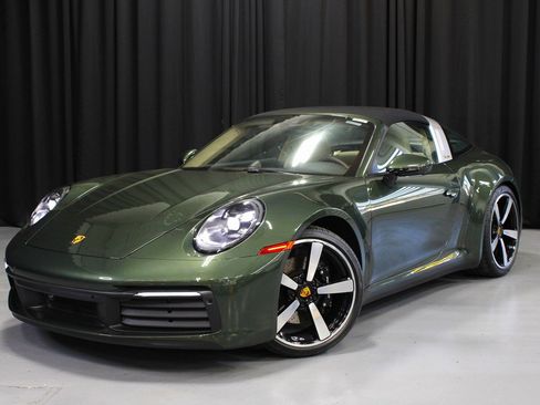 Certified 2021 Porsche 911 Targa 4S image 1