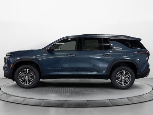 New 2026 Chevrolet Traverse LT AWD/4WD image 3