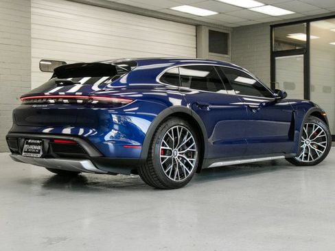 Used 2024 Porsche Taycan 4S AWD/4WD image 33