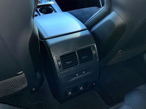 Used 2024 Jaguar F-PACE SVR image 25