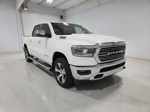 Used 2023 RAM 1500 Laramie AWD/4WD image 10