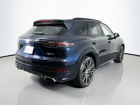 Used 2019 Porsche Cayenne E-Hybrid image 9