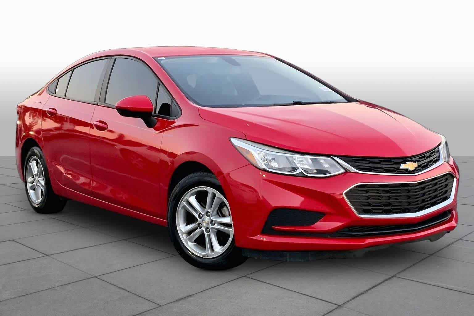 Used 2017 Chevrolet Cruze LS FWD image 3