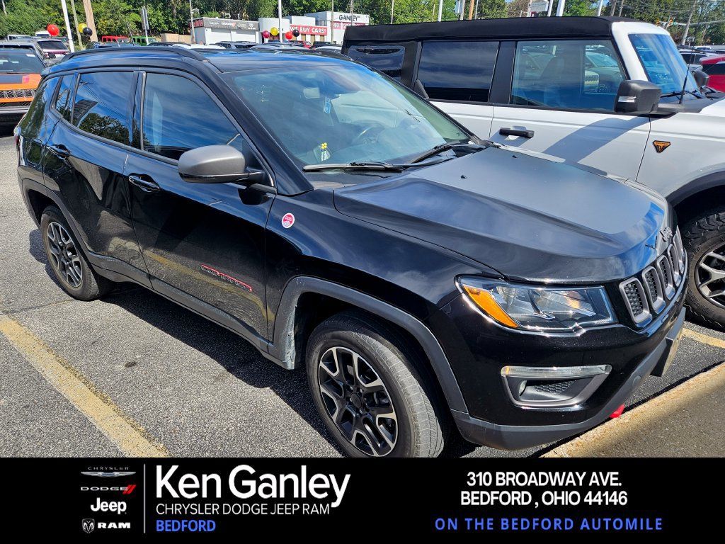 Used 2020 Jeep Compass Trailhawk w/ Cold Weather Group AWD/4WD image 1