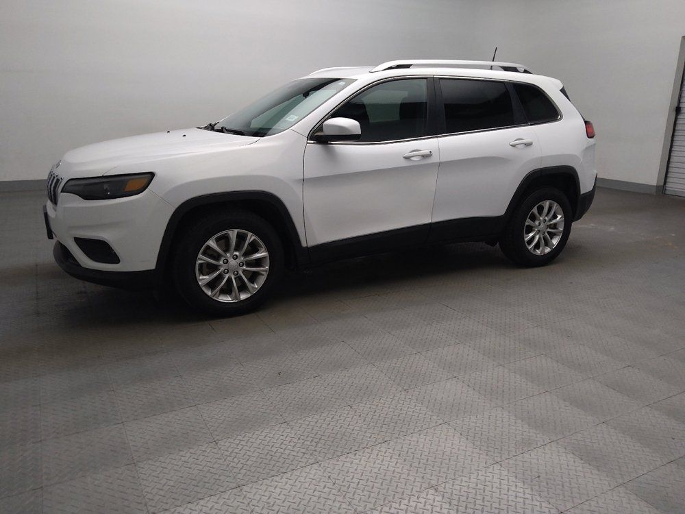 Used 2019 Jeep Cherokee Latitude w/ Popular Appearance Group FWD image 2