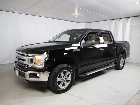 Used 2018 Ford F150 XLT w/ Equipment Group 302A Luxury AWD/4WD image 19
