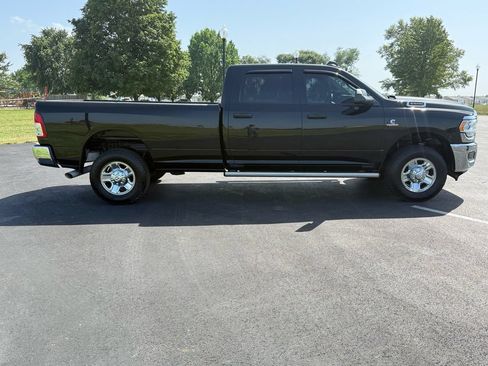 Used 2019 RAM 2500 Tradesman AWD/4WD image 4