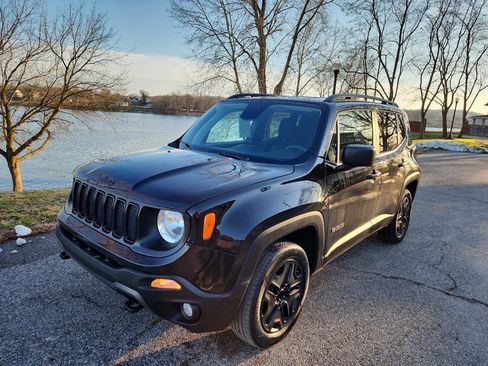 Used 2019 Jeep Renegade Sport AWD/4WD image 1