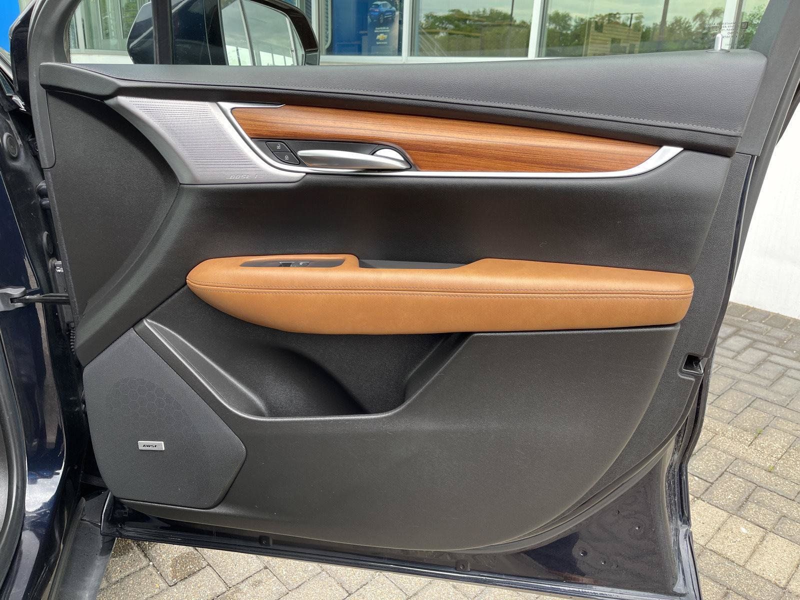 Used 2021 Cadillac XT5 Premium Luxury w/ LPO, Floor Liner Package AWD/4WD image 36