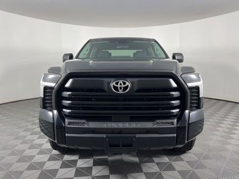 Used 2023 Toyota Tundra SR5 w/ SR5 Premium Package image 4