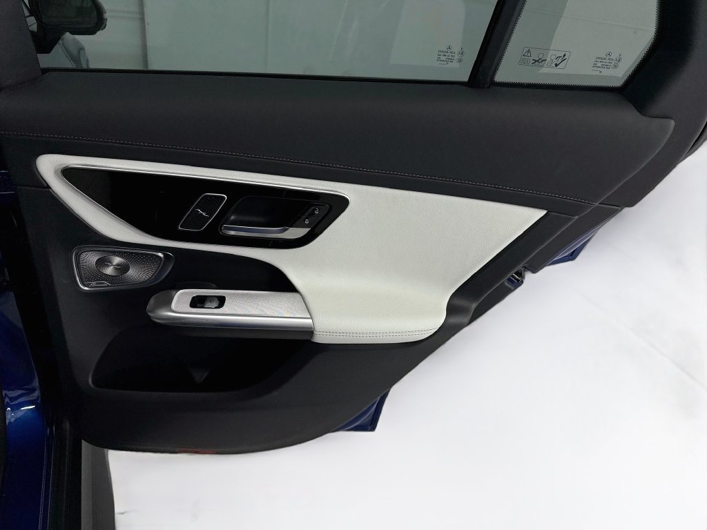 Certified 2026 Mercedes-Benz GLC 300 image 26
