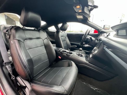 Used 2017 Ford Mustang GT Premium w/ GT Performance Package image 24