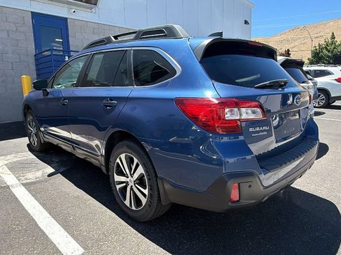 Used 2019 Subaru Outback 3.6R Limited w/ Popular Package #2 AWD/4WD image 3