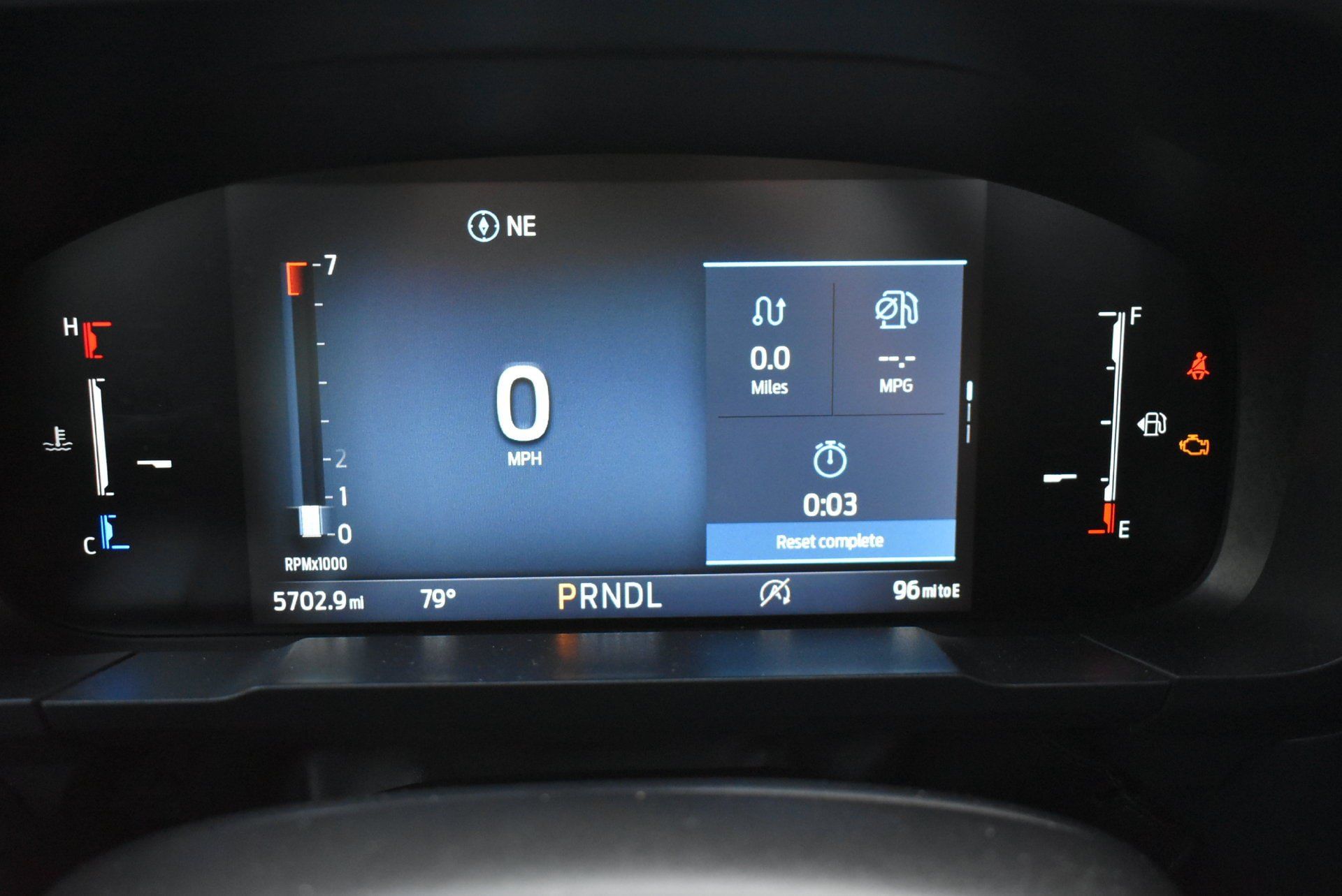 Used 2025 Ford Maverick XL w/ Equipment Group 102A AWD/4WD image 28