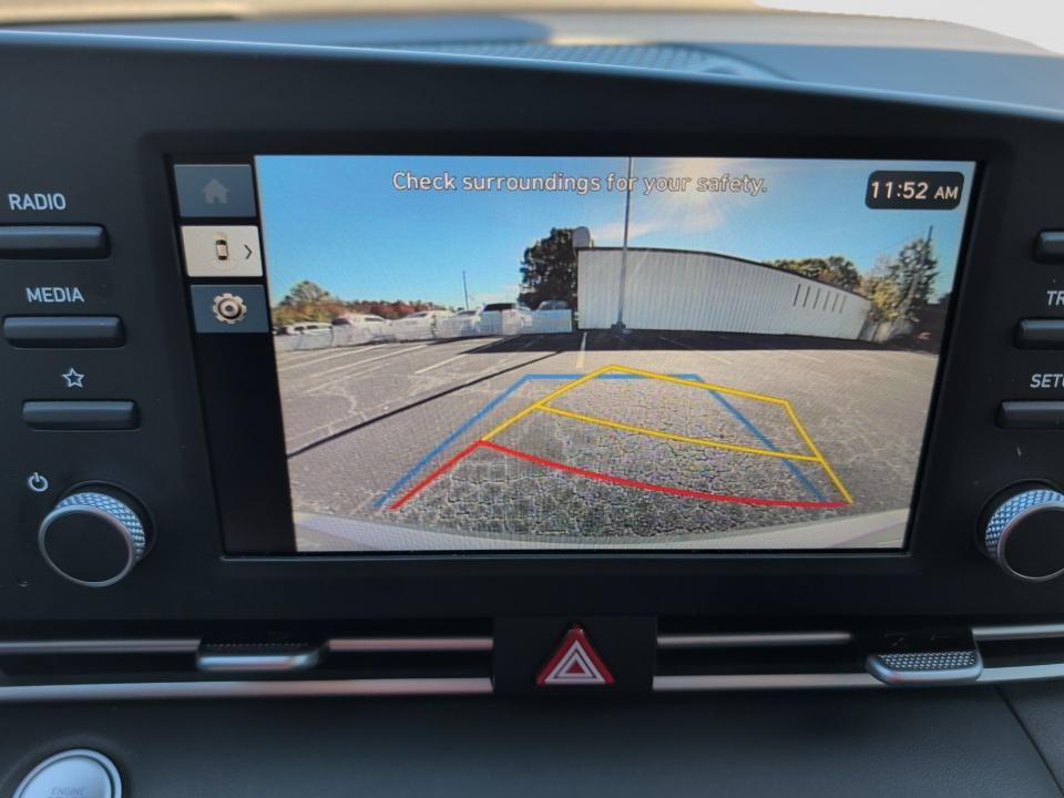Used 2026 Hyundai Elantra Hybrid FWD image 19