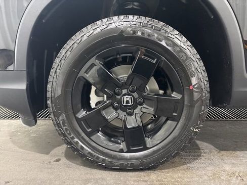New 2026 Honda Ridgeline Black Edition image 6