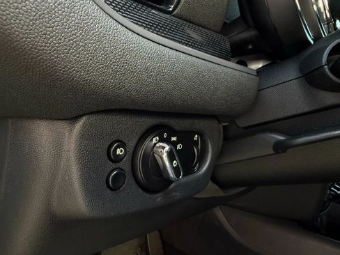 Used 2017 MINI Cooper Clubman S image 36