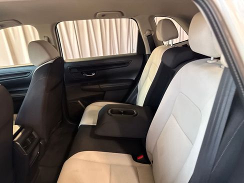 Used 2024 Honda CR-V LX image 14